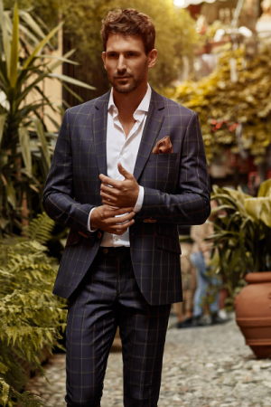 Tips For Finding The Best Men's Suits-2